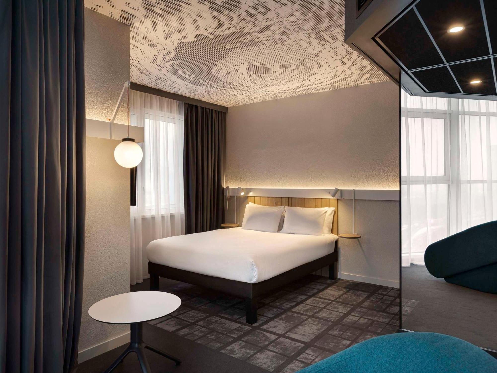 Otel Ibis Beresteiska 3*